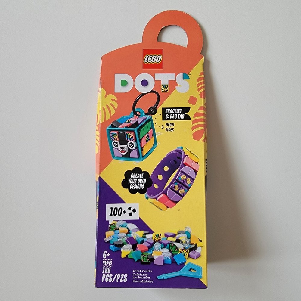 LEGO DOTS 41945 Neon Tiger Bracelet & Bag Tag - brand new sealed